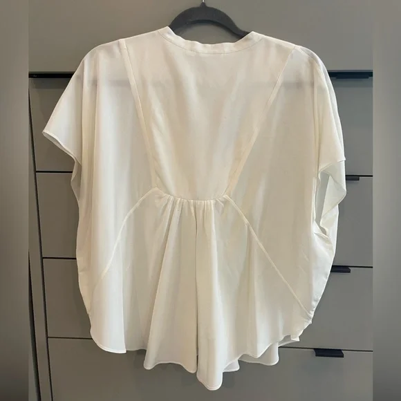 Tangerine NYC White Flowy V-Neck Blouse | Silky Oversized Top | L - Picture 4 of 4